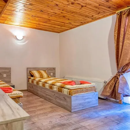 крушун - единствена на метри от водопадите, Krushun - The Only Just Meters From The Waterfalls