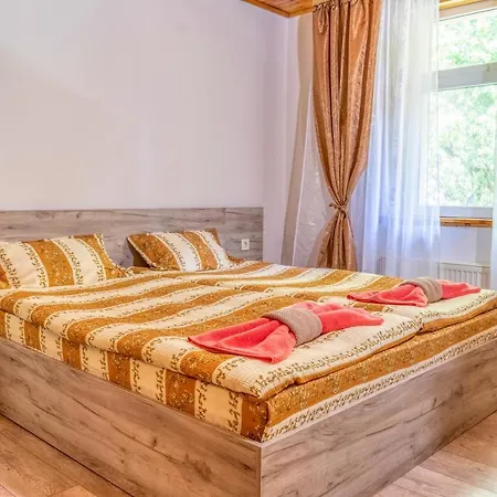 крушун - единствена на метри от водопадите, Krushun - The Only Just Meters From The Waterfalls 3* Krushuna