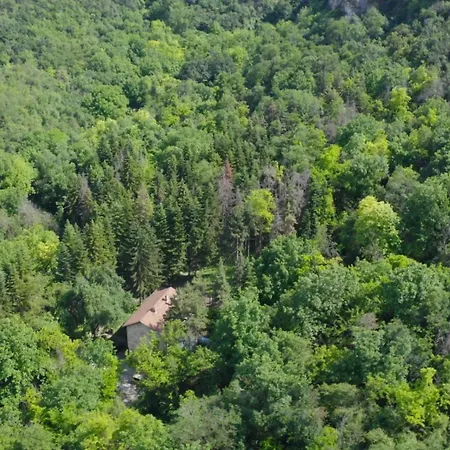крушун - единствена на метри от водопадите, Krushun - The Only Just Meters From The Waterfalls 3*