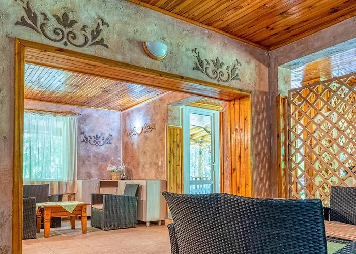 Pensjonat крушун - единствена на метри от водопадите, Krushun - The Only Just Meters From The Waterfalls 3*