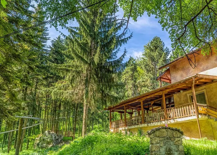 крушун - единствена на метри от водопадите, Krushun - The Only Just Meters From The Waterfalls 3* Kruszuna